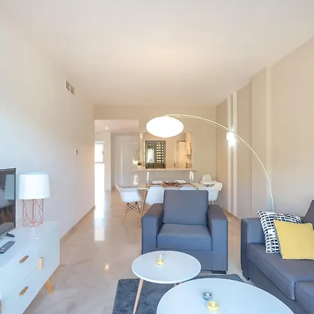 公寓 2244-amazing Newly Furnished Apt, Gibraltar And Sea View 马尼尔瓦